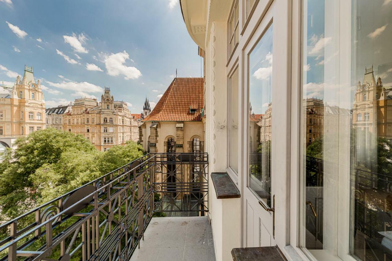 Apartment Gold Art Prag